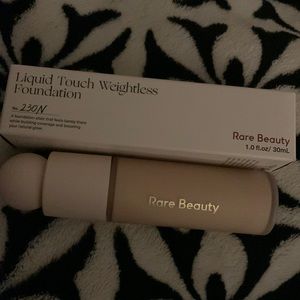 Rare Beauty Liquid Touch Foundation